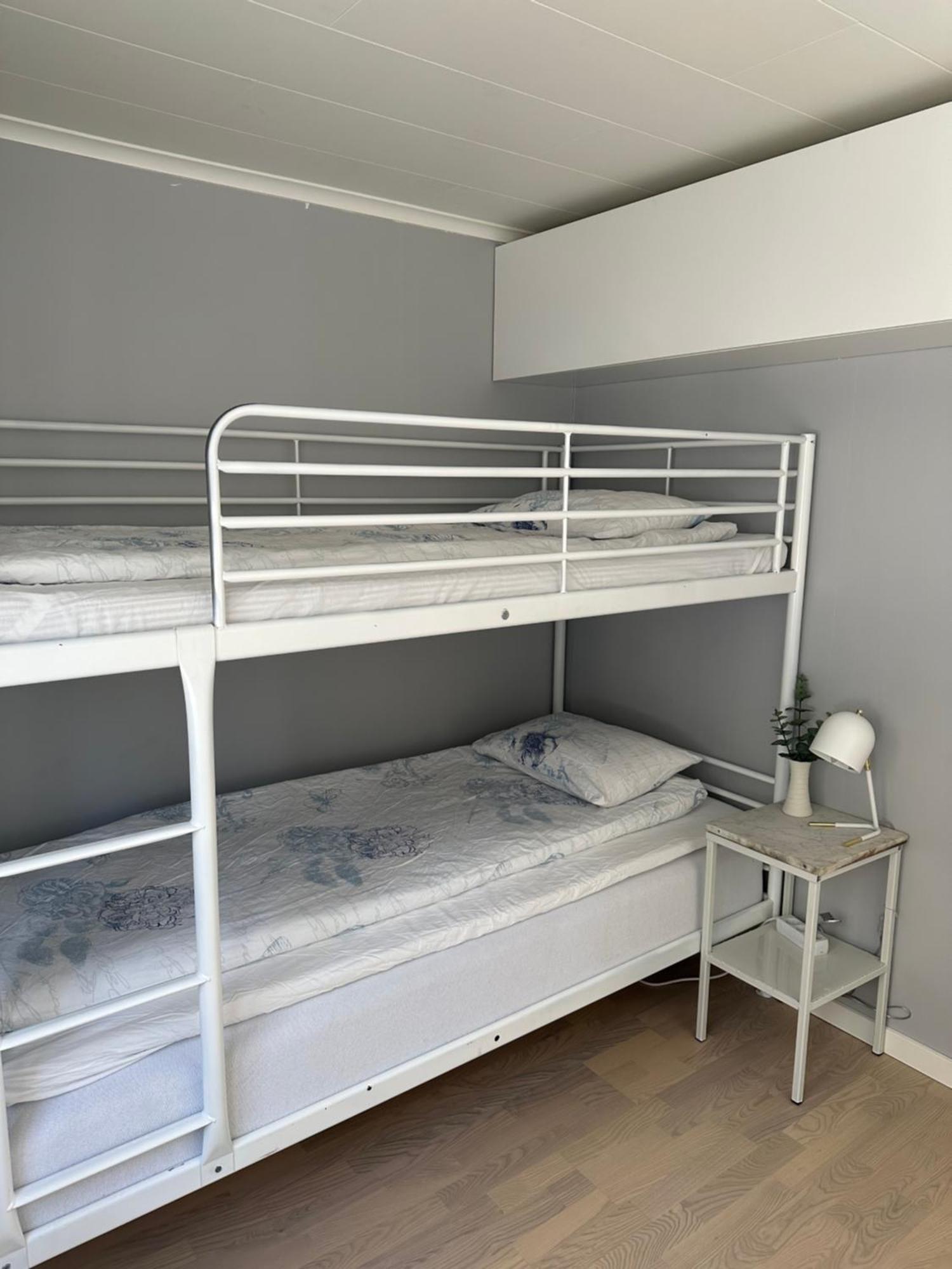 Stuga Med Havsutsikt Robertsfors Kültér fotó